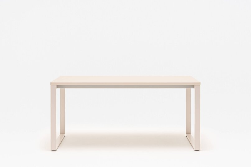 Kancelářský stůl Ogi Q