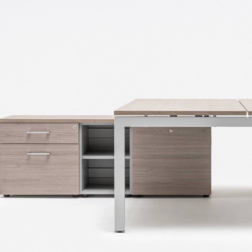 Kancelářský stůl Ogi U