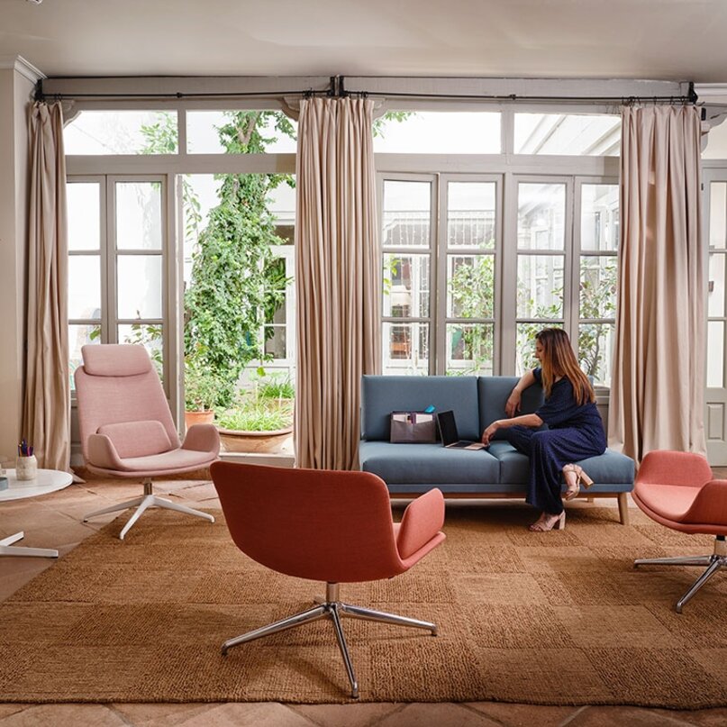 Křeslo GLOVE LOUNGE nízké