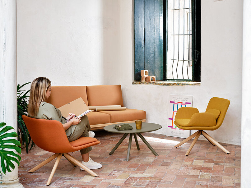 Křeslo GLOVE LOUNGE nízké