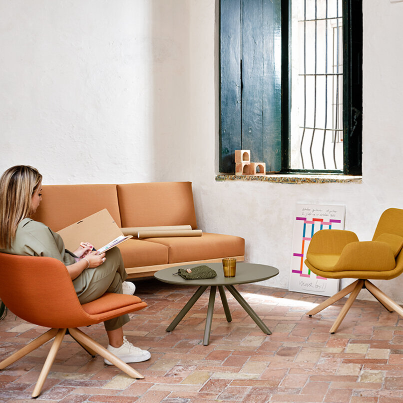 Křeslo GLOVE LOUNGE nízké