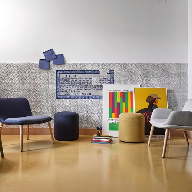 Křeslo GLOVE LOUNGE nízké