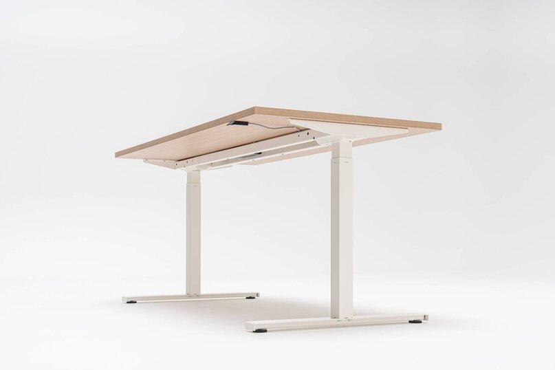 Pracovní stůl Ogi Drive