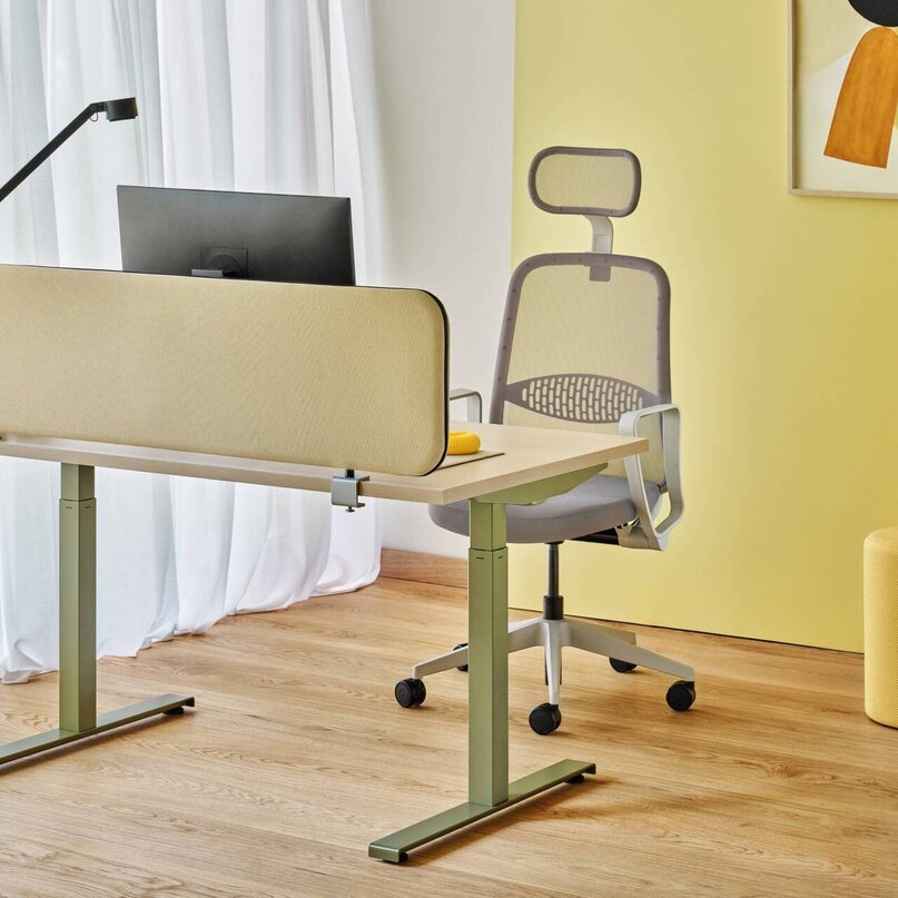 Pracovní stůl Ogi Drive